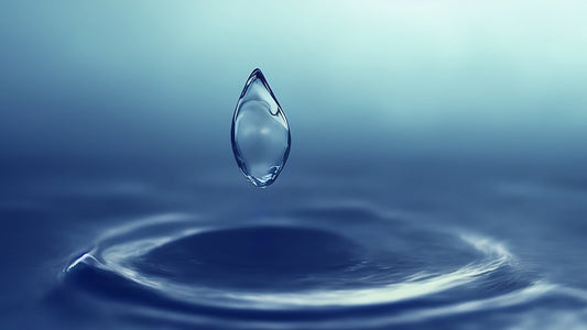 Raindrop Delta Wave: Ambient Soothing Binaural Beats with Water Drops